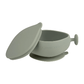 Bbox silicone suction bowl with lid, perfect for independent toddler feeding and keeping meals fresh.