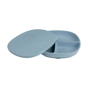 Bbox silicone plate and lid in blue, featuring 3 divided sections for toddlers' meals, ideal for independent eating.
