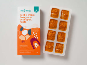 Stage 3 beef bolognaise with spelt pasta containing 8 frozen cubes next to packaging 